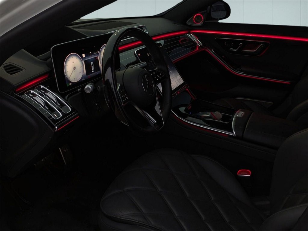 Used 2023 Mercedes-Benz Maybach S 580 4MATIC image 44