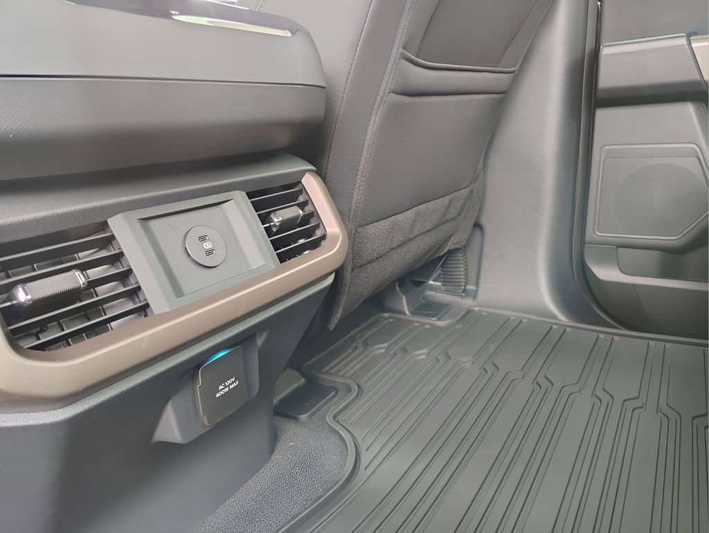 New 2026 Ford F150 STX w/ Equipment Group 201A FX4 AWD/4WD image 25