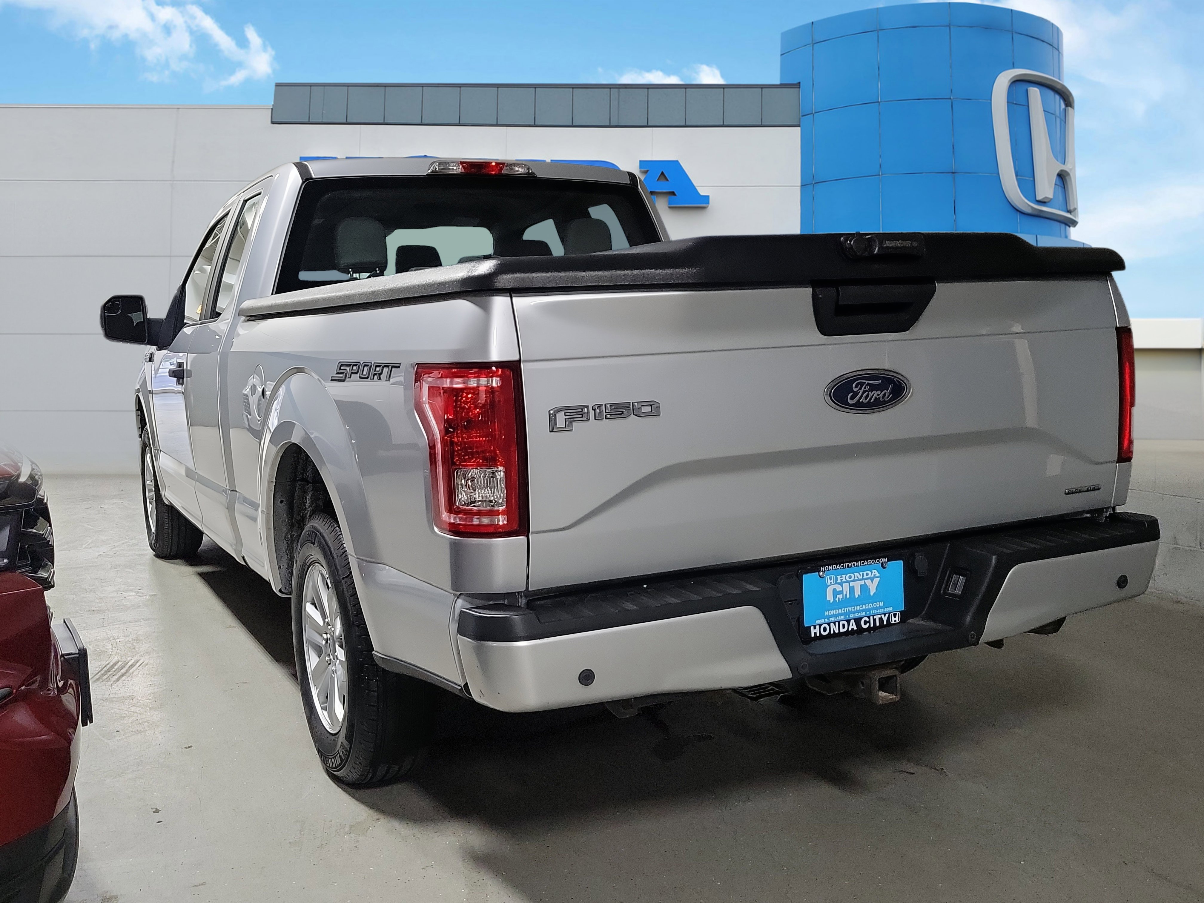 Used 2016 Ford F150 XL w/ Equipment Group 101A Mid image 4