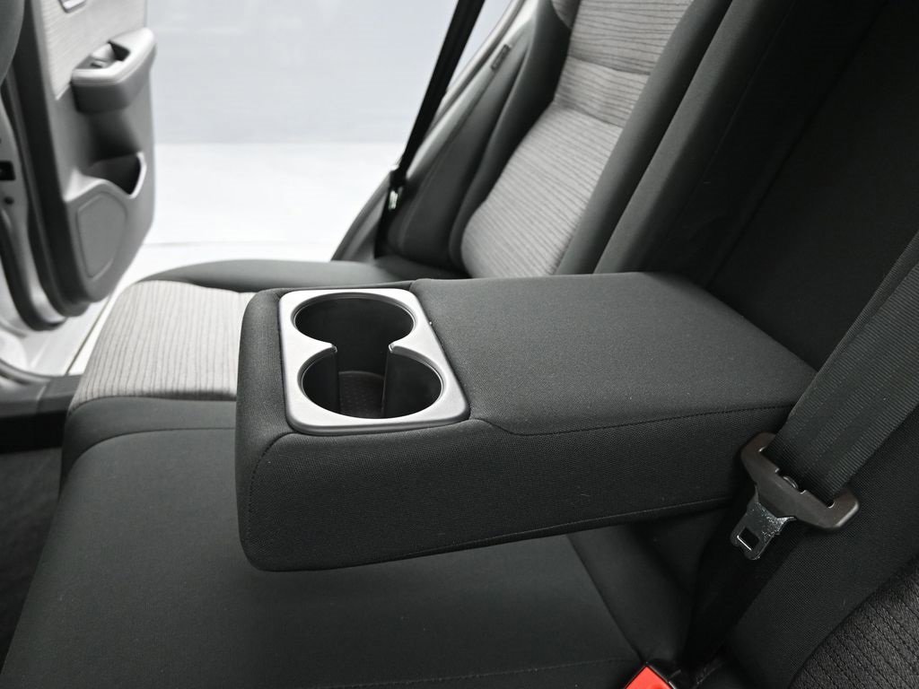 Used 2023 Nissan Rogue SV image 16