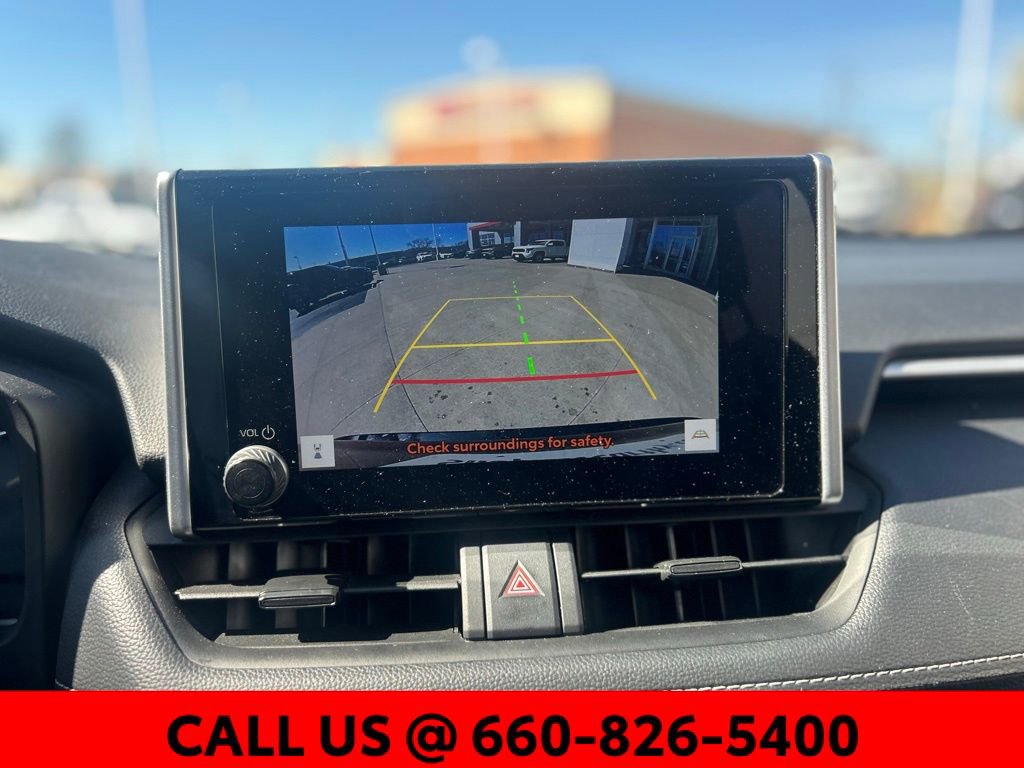 Used 2025 Toyota RAV4 XLE image 16