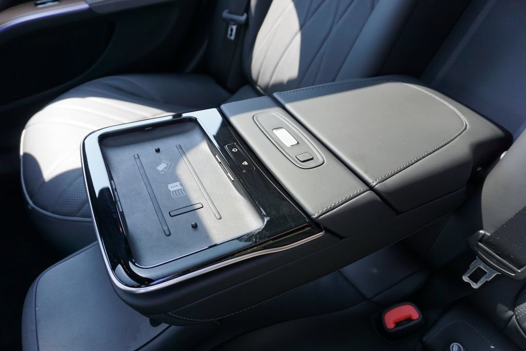 Certified 2023 Mercedes-Benz EQS 580 4MATIC Sedan image 45