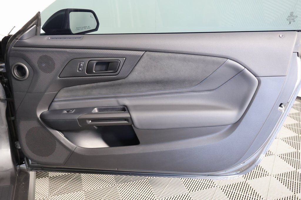Used 2025 Ford Mustang Dark Horse RWD image 12