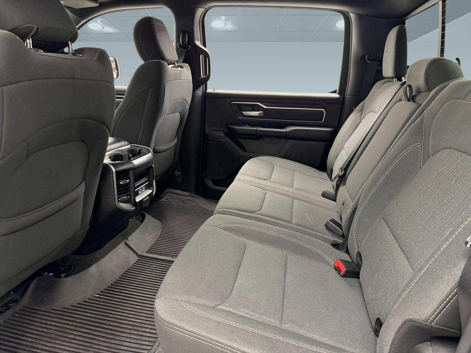 Used 2022 RAM 1500 Big Horn AWD/4WD image 21