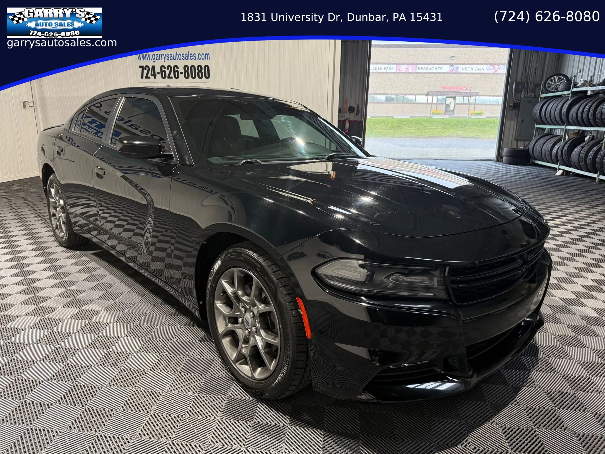 Used 2017 Dodge Charger SXT w/ Rallye Group image 3