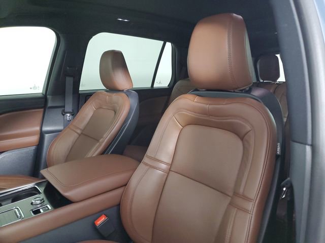 Used 2025 Lincoln Aviator Reserve w/ Illumination Package AWD/4WD image 23
