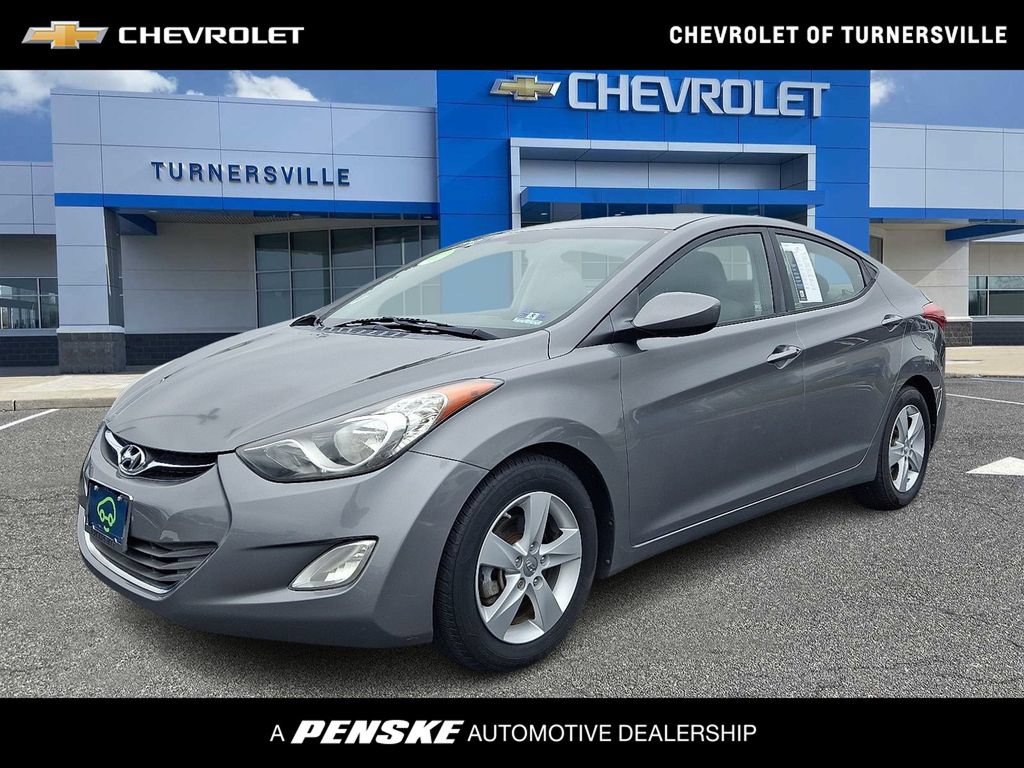 Used 2013 Hyundai Elantra GLS w/ Preferred Pkg