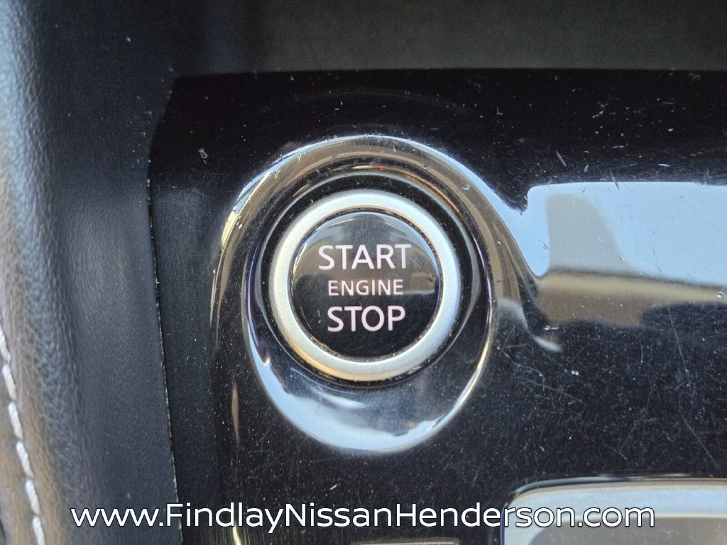 Used 2020 Nissan Kicks SR FWD image 29
