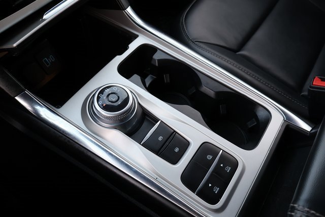 Certified 2022 Ford Explorer XLT w/ Equipment Group 202A image 34