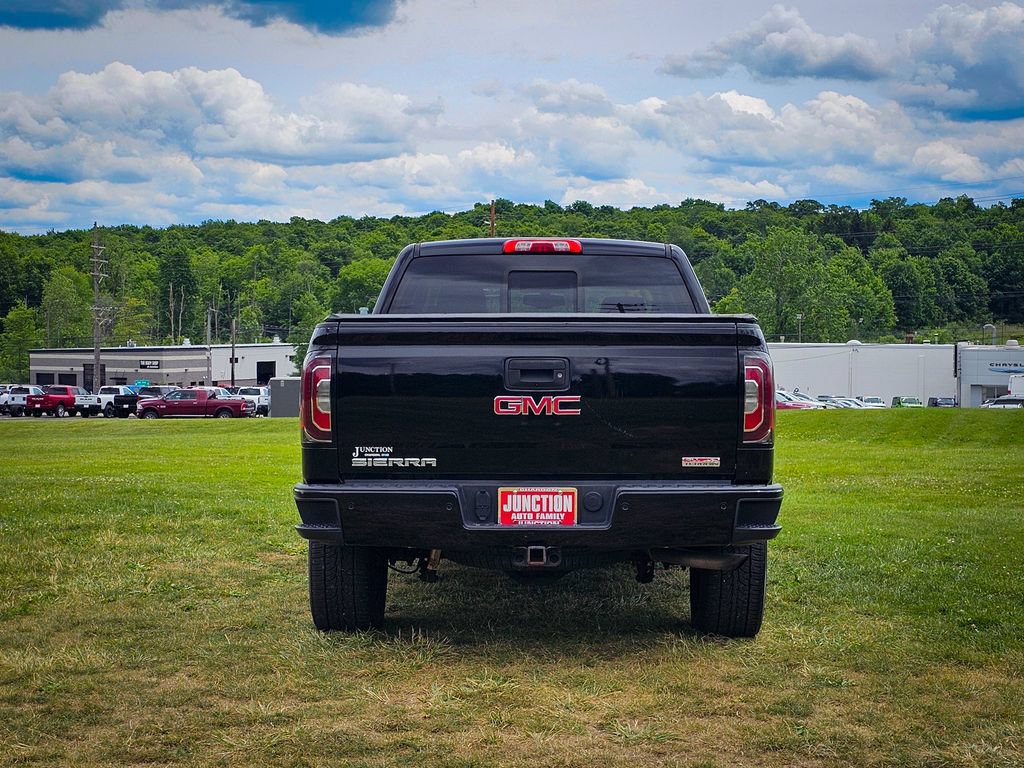 Used 2018 GMC Sierra 1500 SLT AWD/4WD image 4