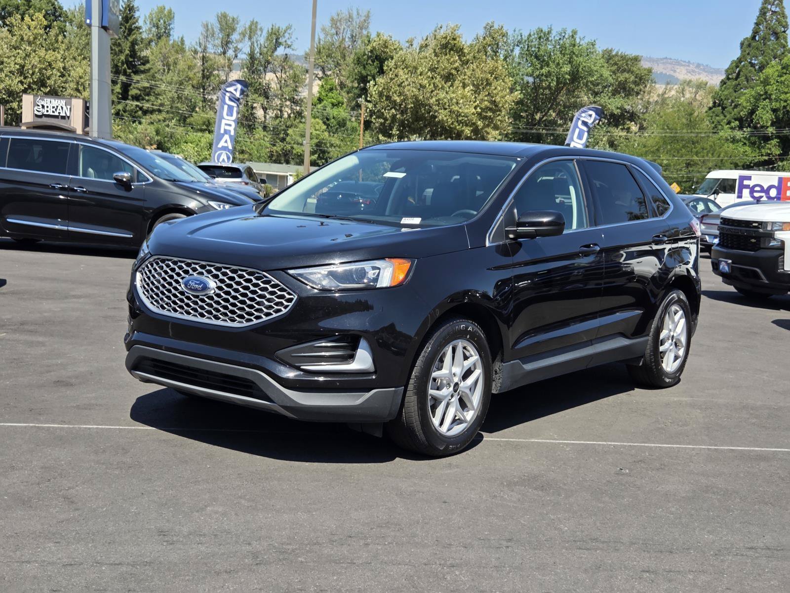 Used 2024 Ford Edge SEL