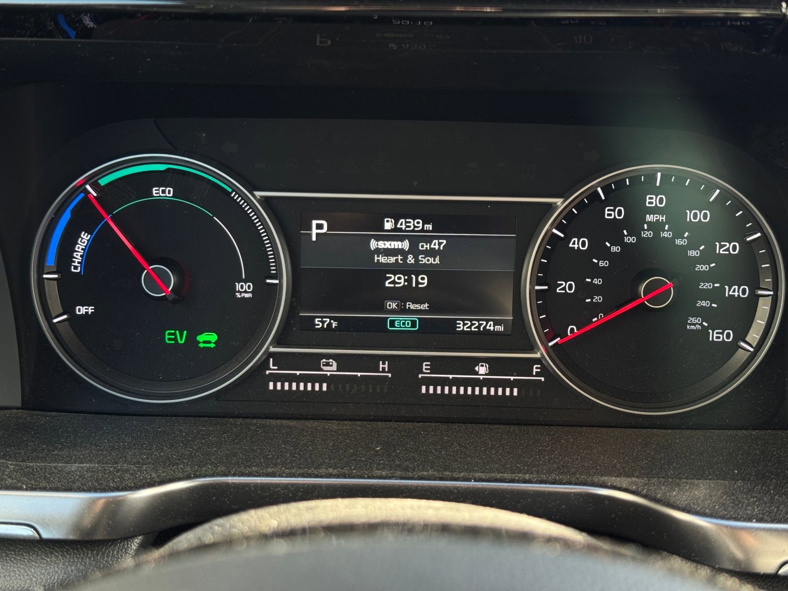 Used 2023 Kia Sorento EX image 11