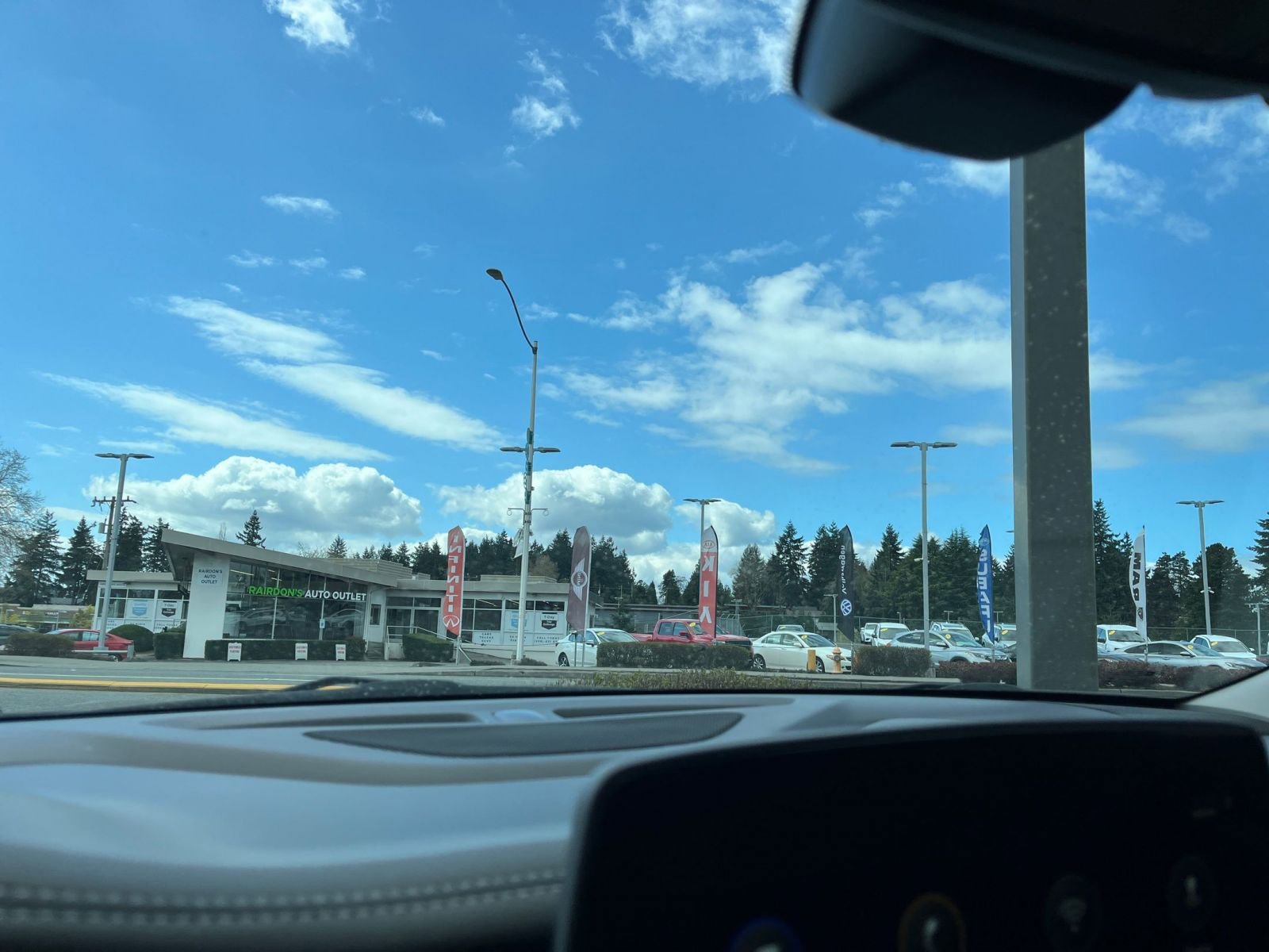 Used 2025 Chevrolet Blazer LT image 17