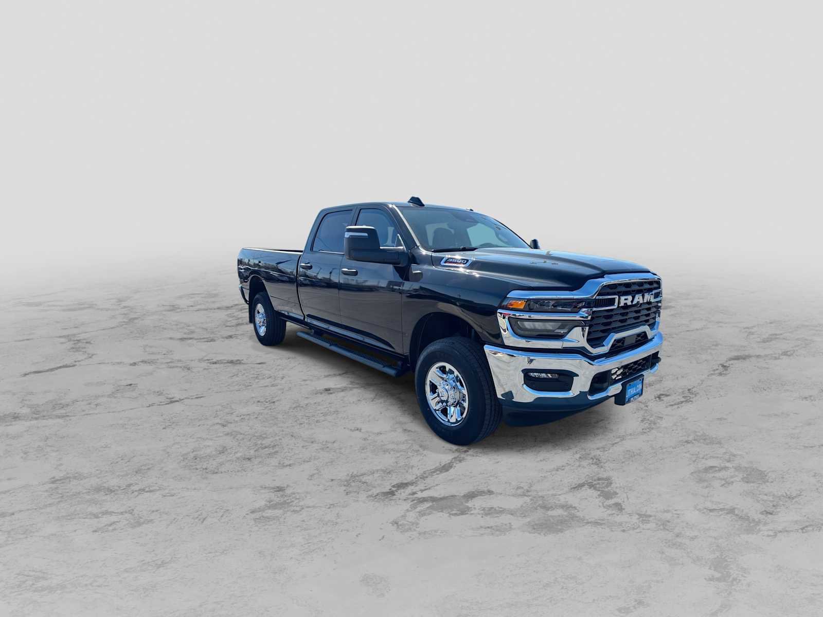 New 2026 RAM 3500 Tradesman AWD/4WD image 2