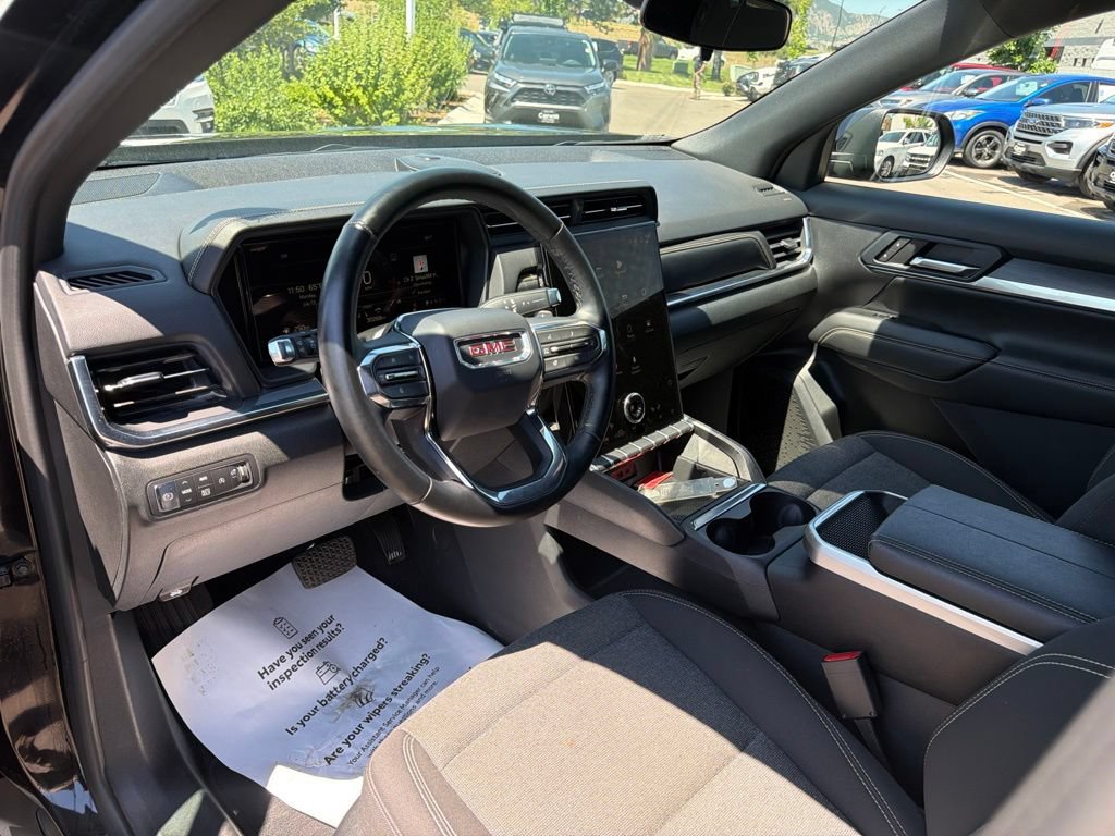 Used 2025 GMC Terrain Elevation AWD/4WD image 25