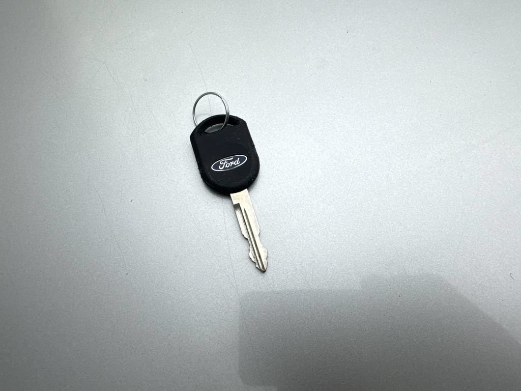 Used 2004 Mercury Grand Marquis LS RWD image 41