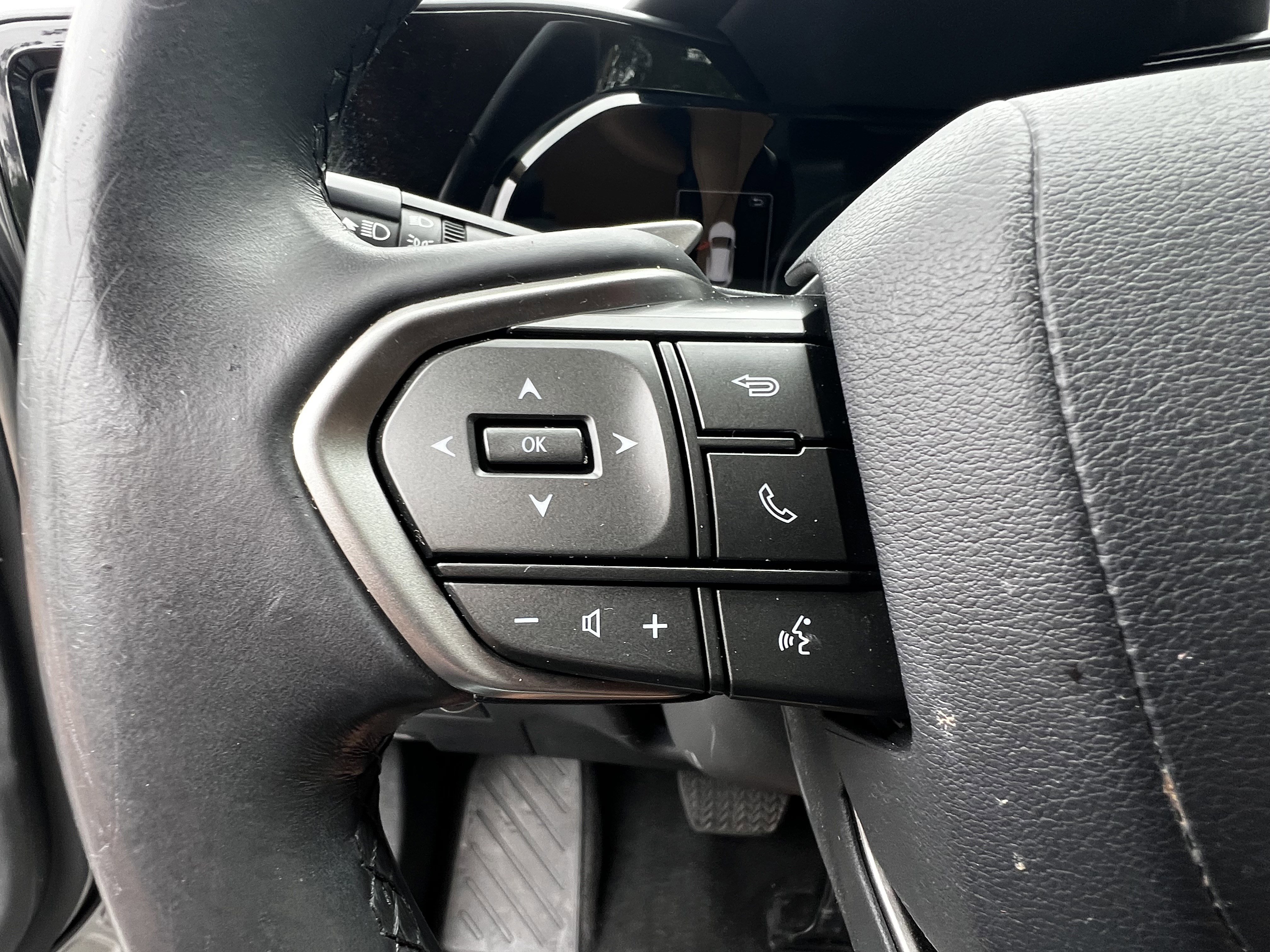 Used 2023 Lexus NX 350 AWD image 18