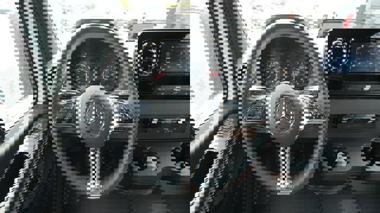New 2025 Mercedes-Benz Sprinter 2500 image 8