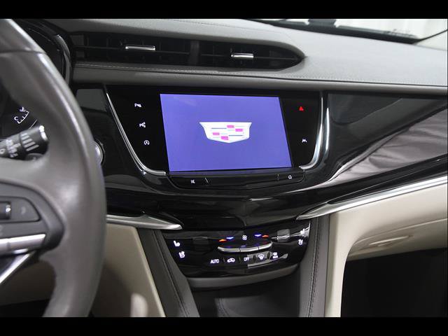 Used 2024 Cadillac XT6 Premium Luxury w/ Technology Package AWD/4WD image 9