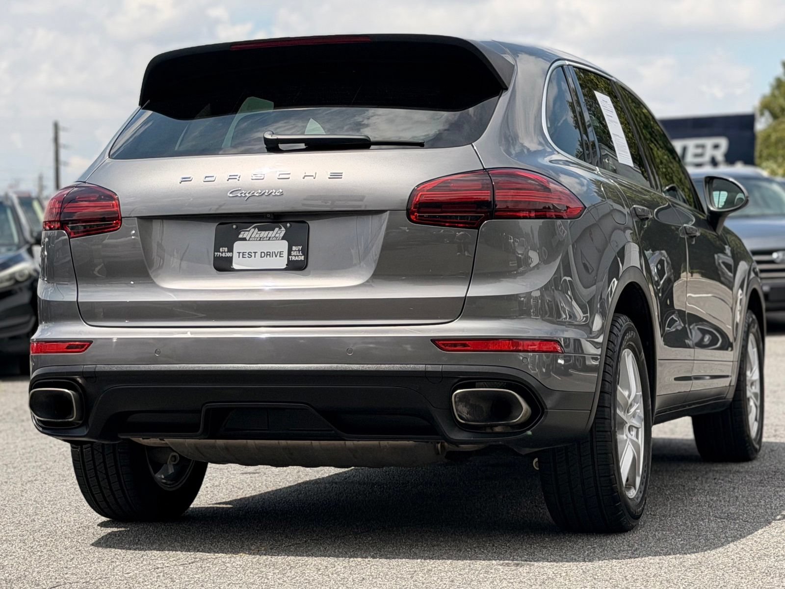 Used 2017 Porsche Cayenne AWD/4WD image 5