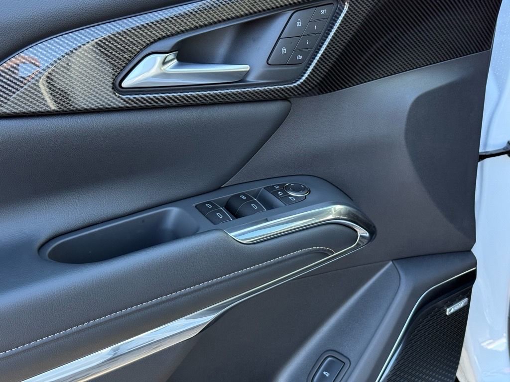 New 2026 Chevrolet Traverse High Country image 11