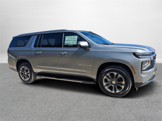 New 2026 Chevrolet Suburban LS image 2