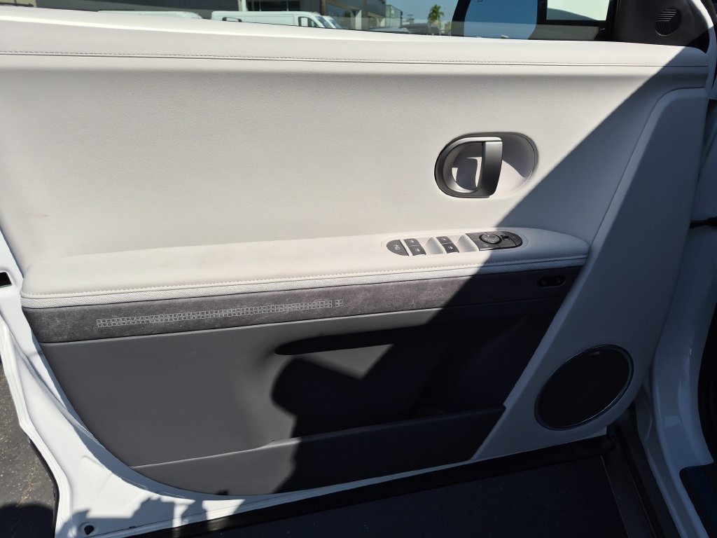 New 2026 Hyundai Ioniq 5 Limited RWD image 12