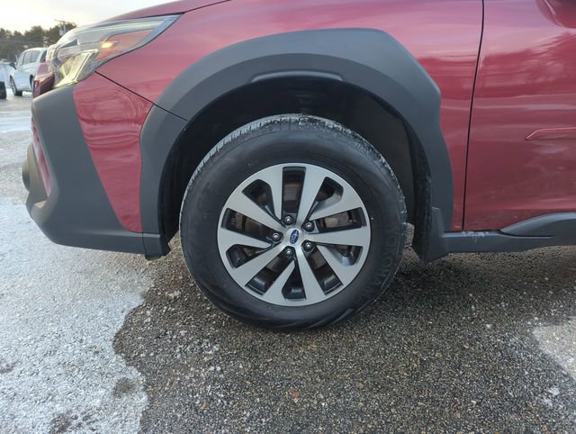 Used 2023 Subaru Outback Premium image 34