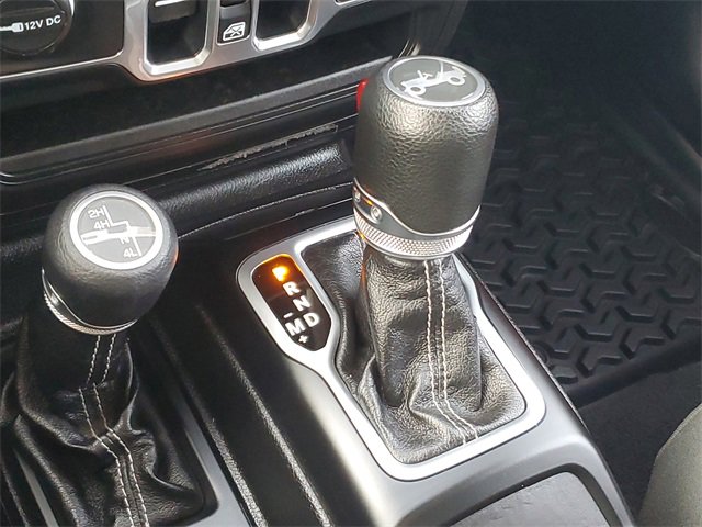 Used 2018 Jeep Wrangler Unlimited Sahara w/ LED Lighting Group image 22