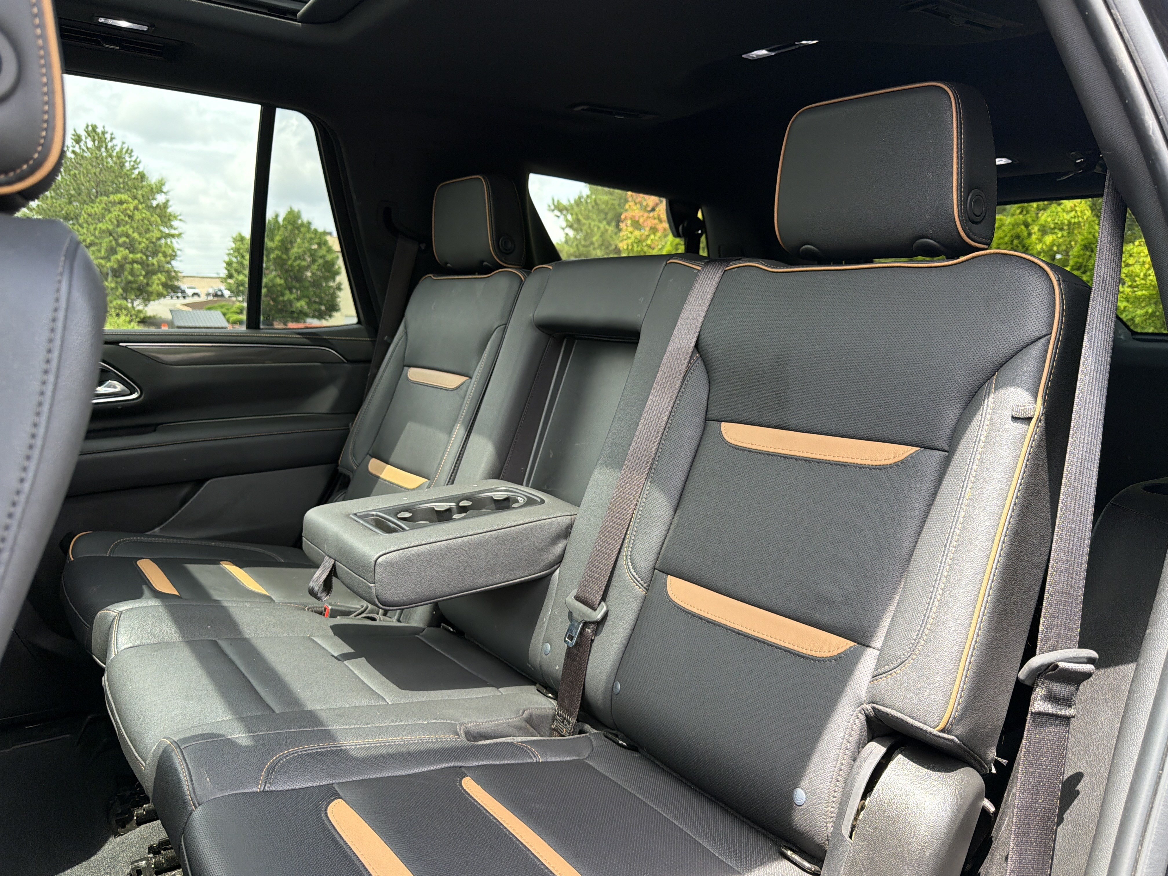 Used 2023 GMC Yukon AT4 w/ AT4 Premium Package AWD/4WD image 77