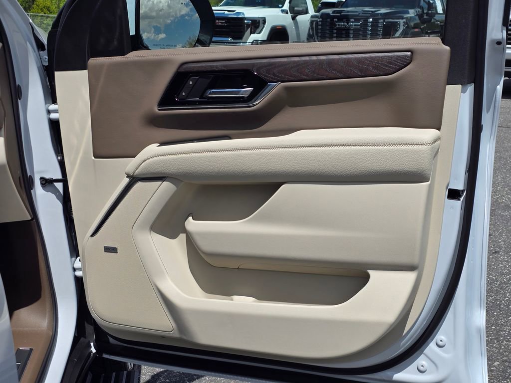 New 2026 GMC Yukon Denali AWD/4WD image 38