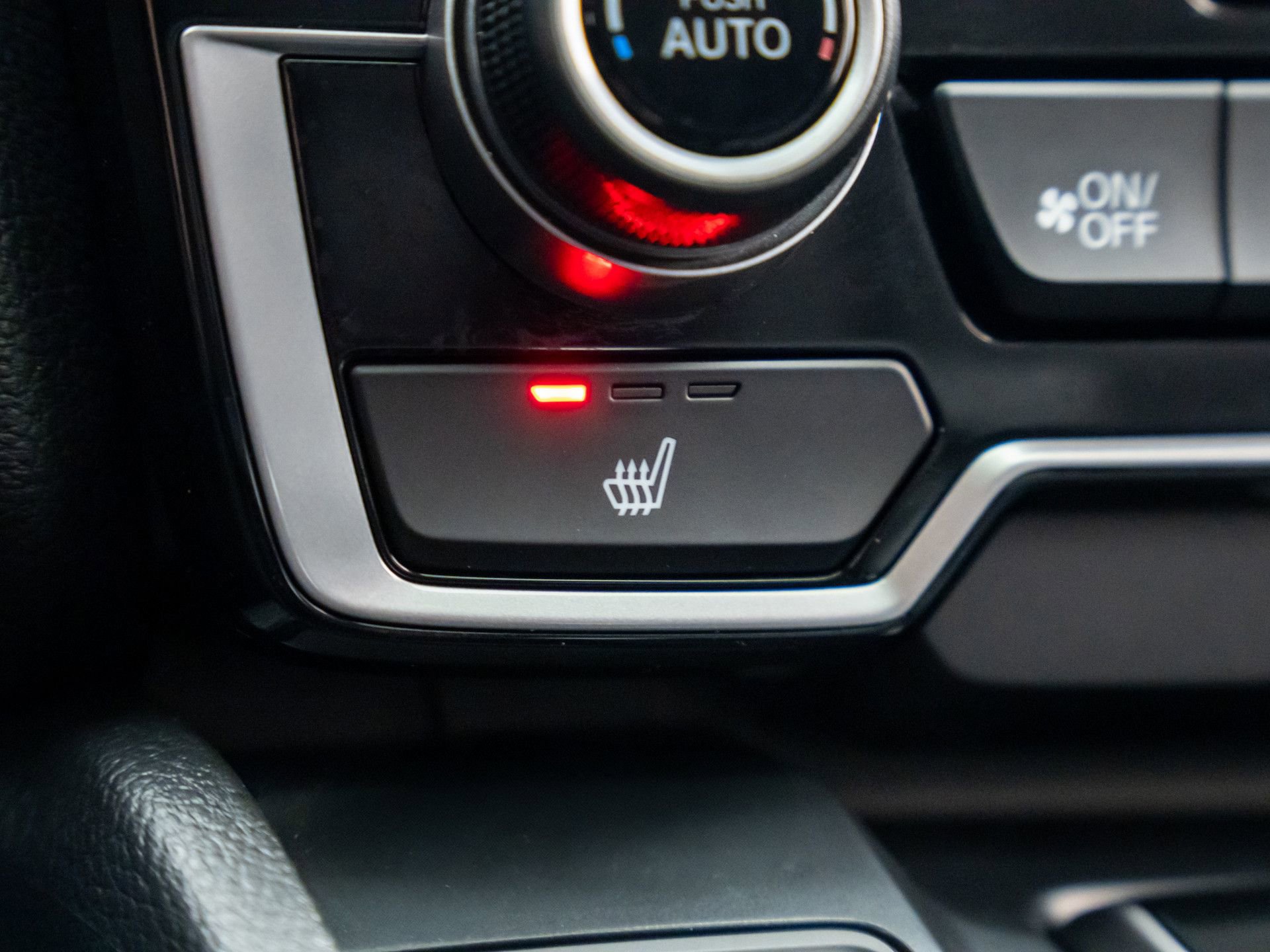 Used 2021 Honda CR-V EX-L image 27