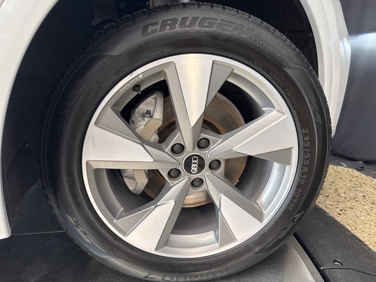 Used 2022 Audi Q5 2.0T Premium Plus AWD/4WD image 36