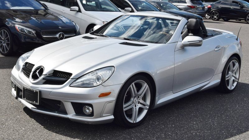 Used 2011 Mercedes-Benz SLK 350 image 3