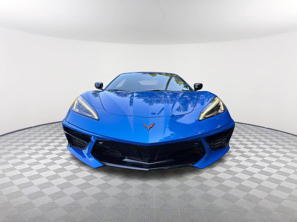 Used 2024 Chevrolet Corvette Stingray Preferred Cpe w/ Battery Protection Package RWD image 2