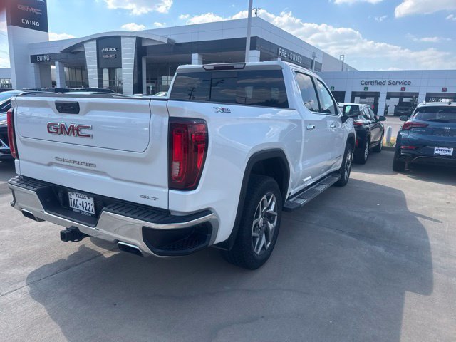 Used 2023 GMC Sierra 1500 SLT AWD/4WD image 3
