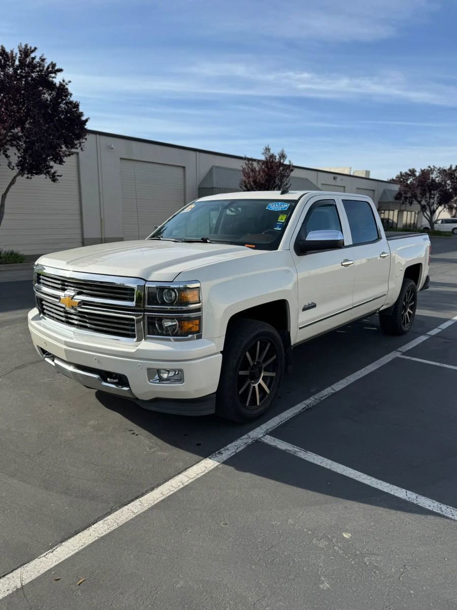Used 2014 Chevrolet Silverado 1500 High Country image 3