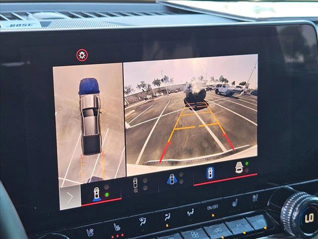 Used 2023 GMC Canyon Denali image 14