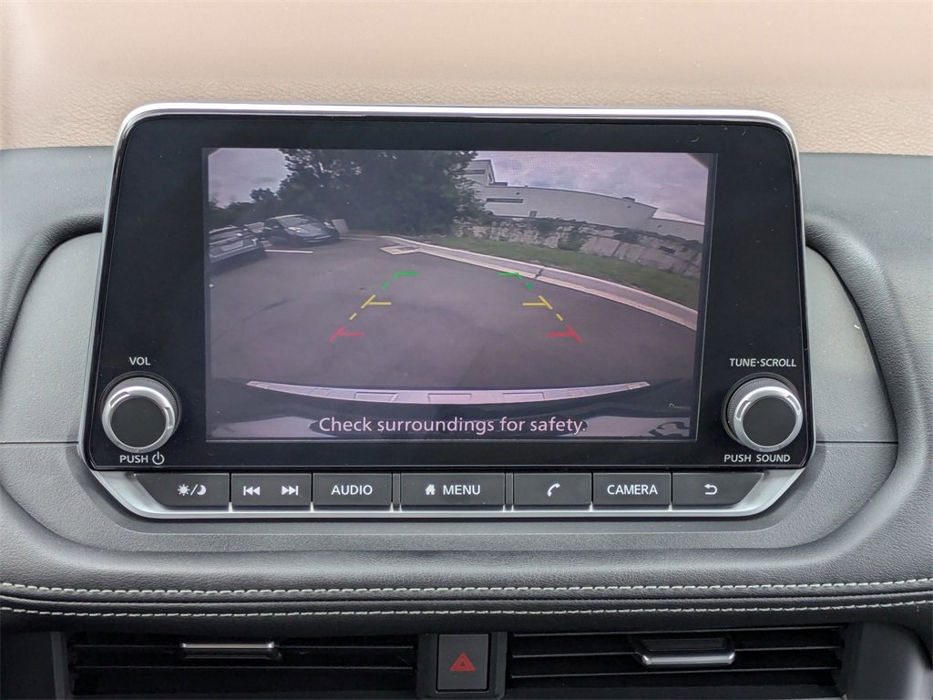 Certified 2023 Nissan Rogue SV image 26