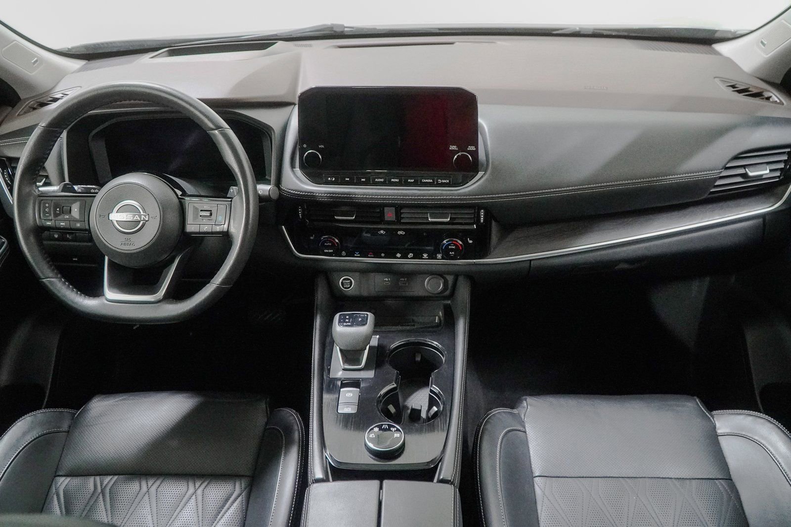 Used 2022 Nissan Rogue Platinum w/ Head-Up Display Package image 26