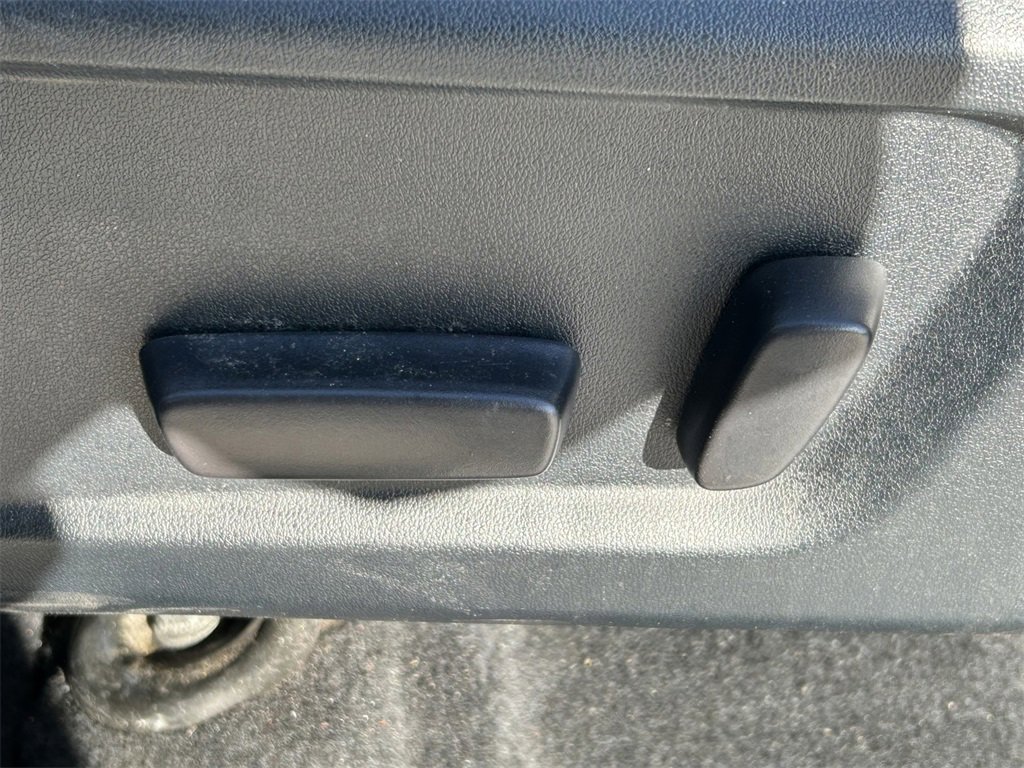 Used 2018 Toyota Tundra SR5 image 24