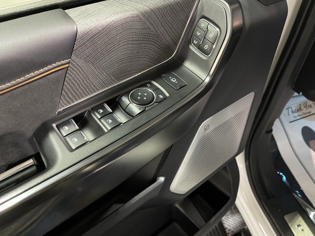 Used 2024 Ford F450 Platinum image 9