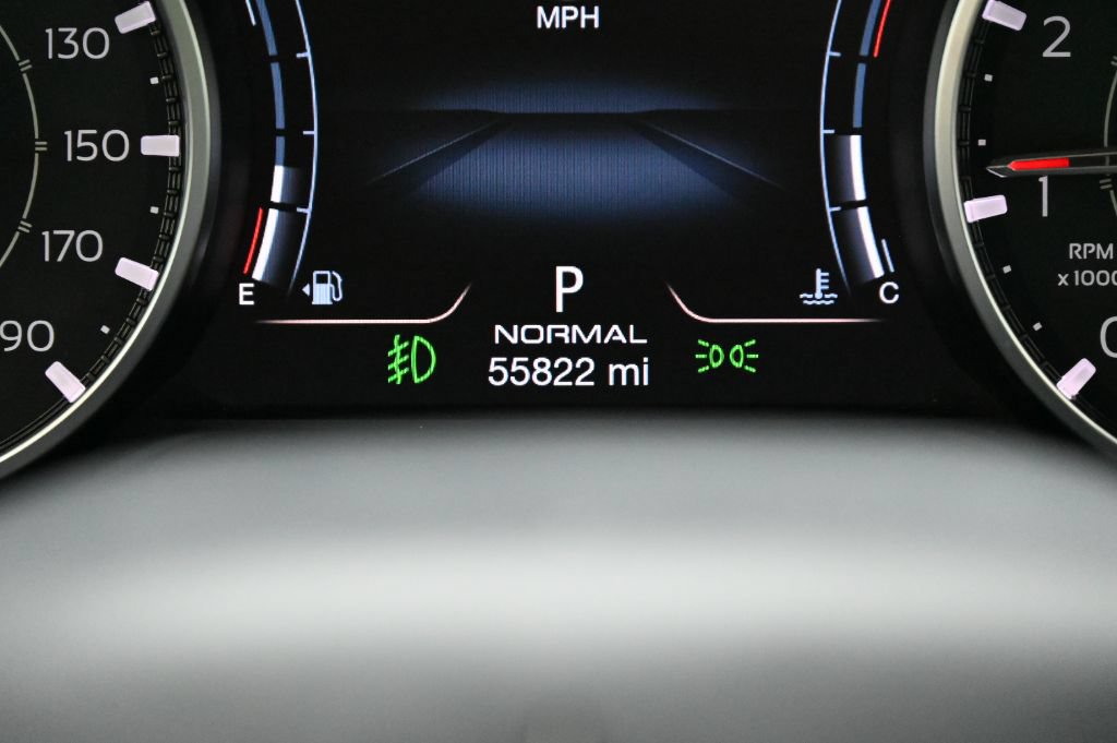 Used 2021 Maserati Levante AWD/4WD image 30