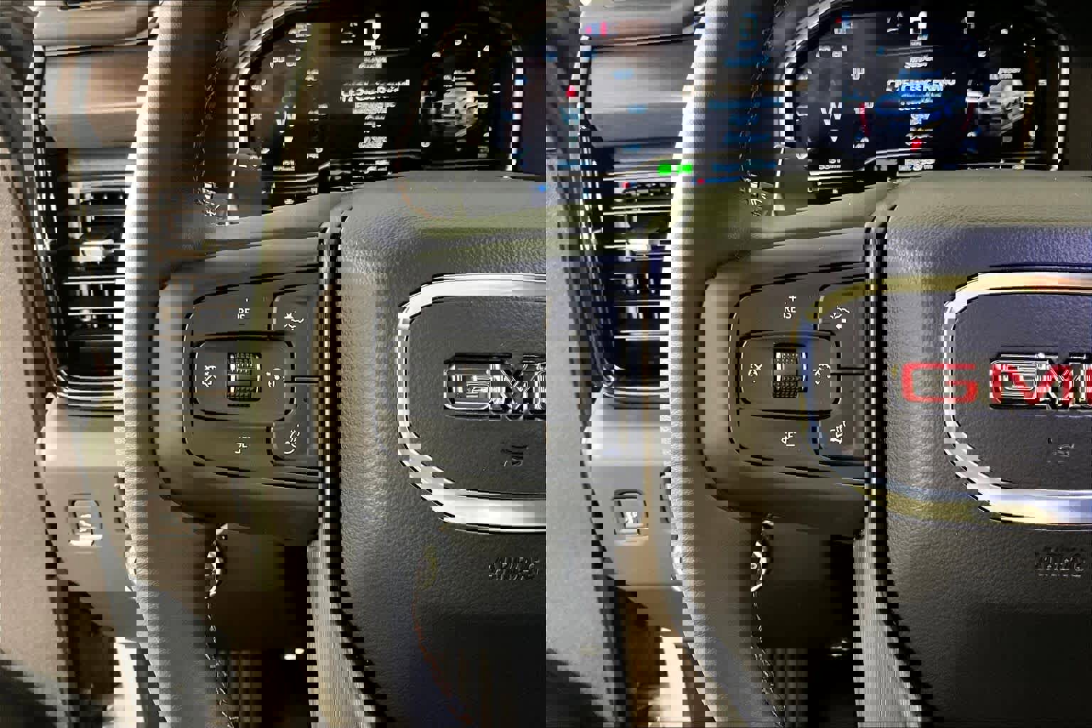 Used 2024 GMC Sierra 1500 AT4 w/ Technology Package image 23