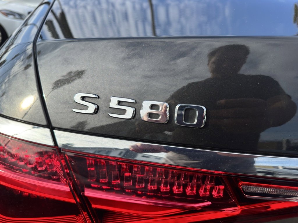 Used 2021 Mercedes-Benz S 580 4MATIC Sedan image 7