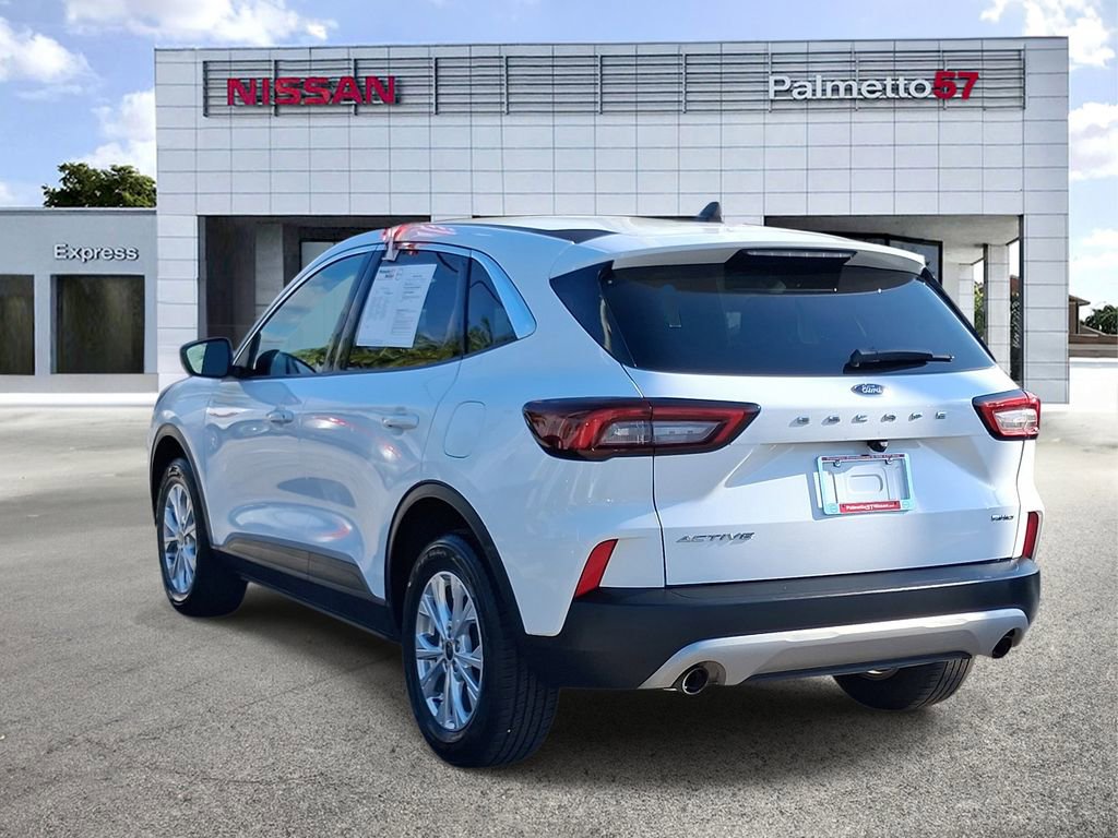 Used 2024 Ford Escape Active image 4