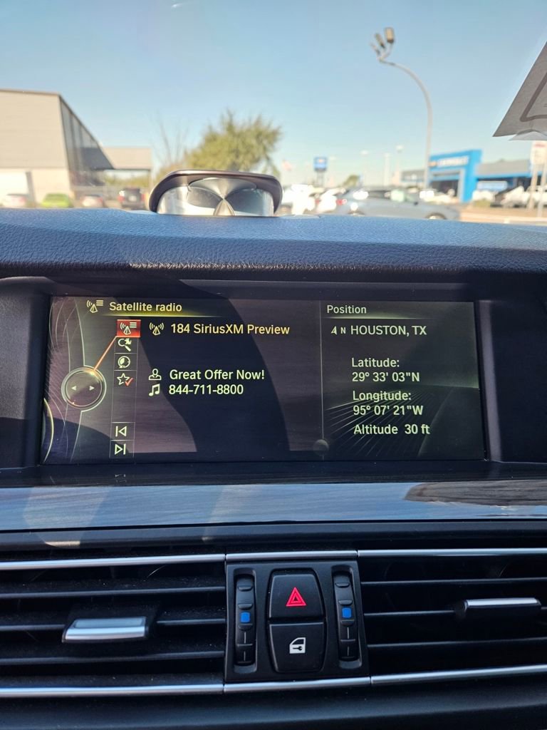 Used 2013 BMW M5 RWD image 15