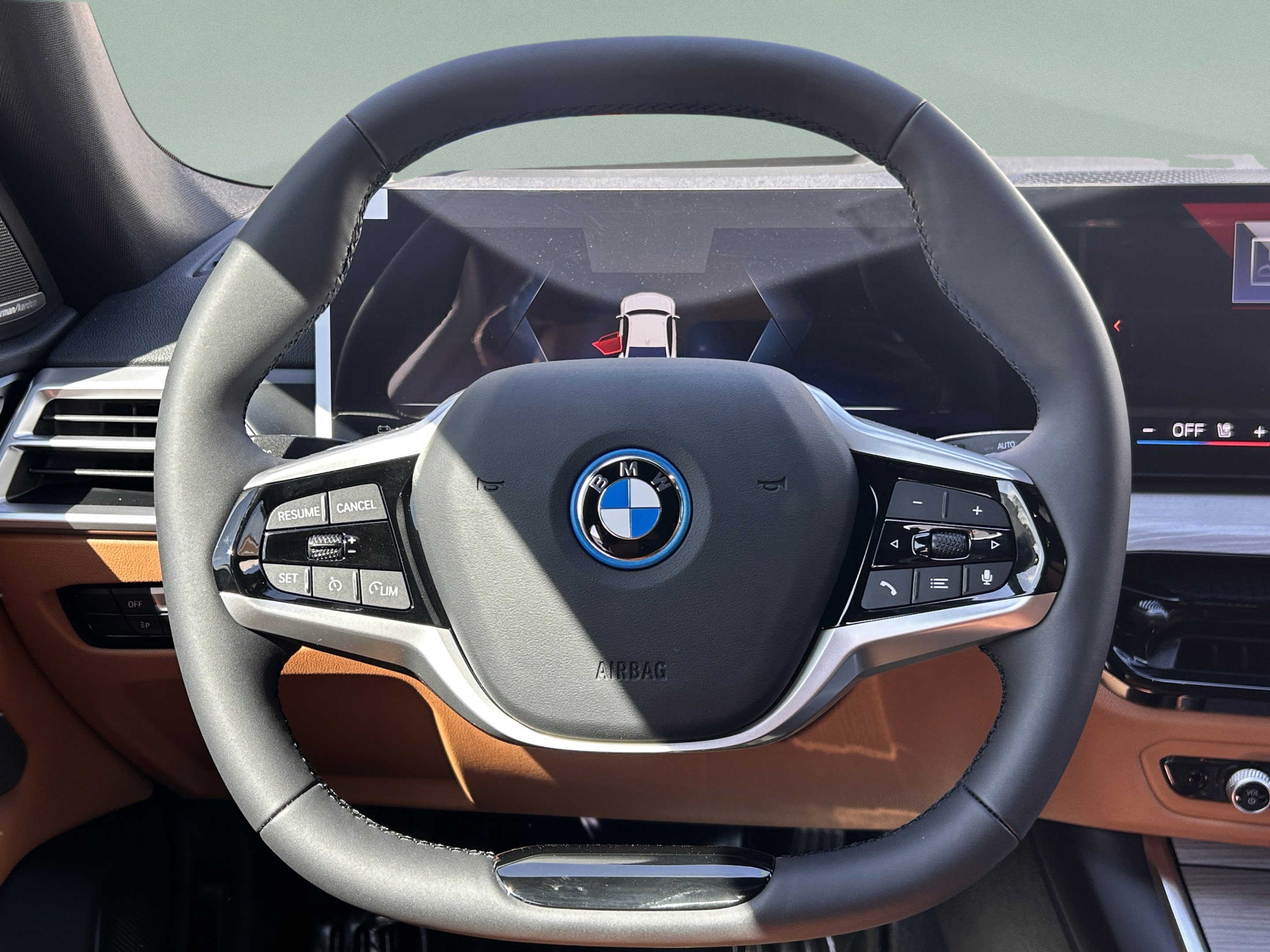 Used 2026 BMW i4 eDrive40 w/ Premium Package RWD image 9