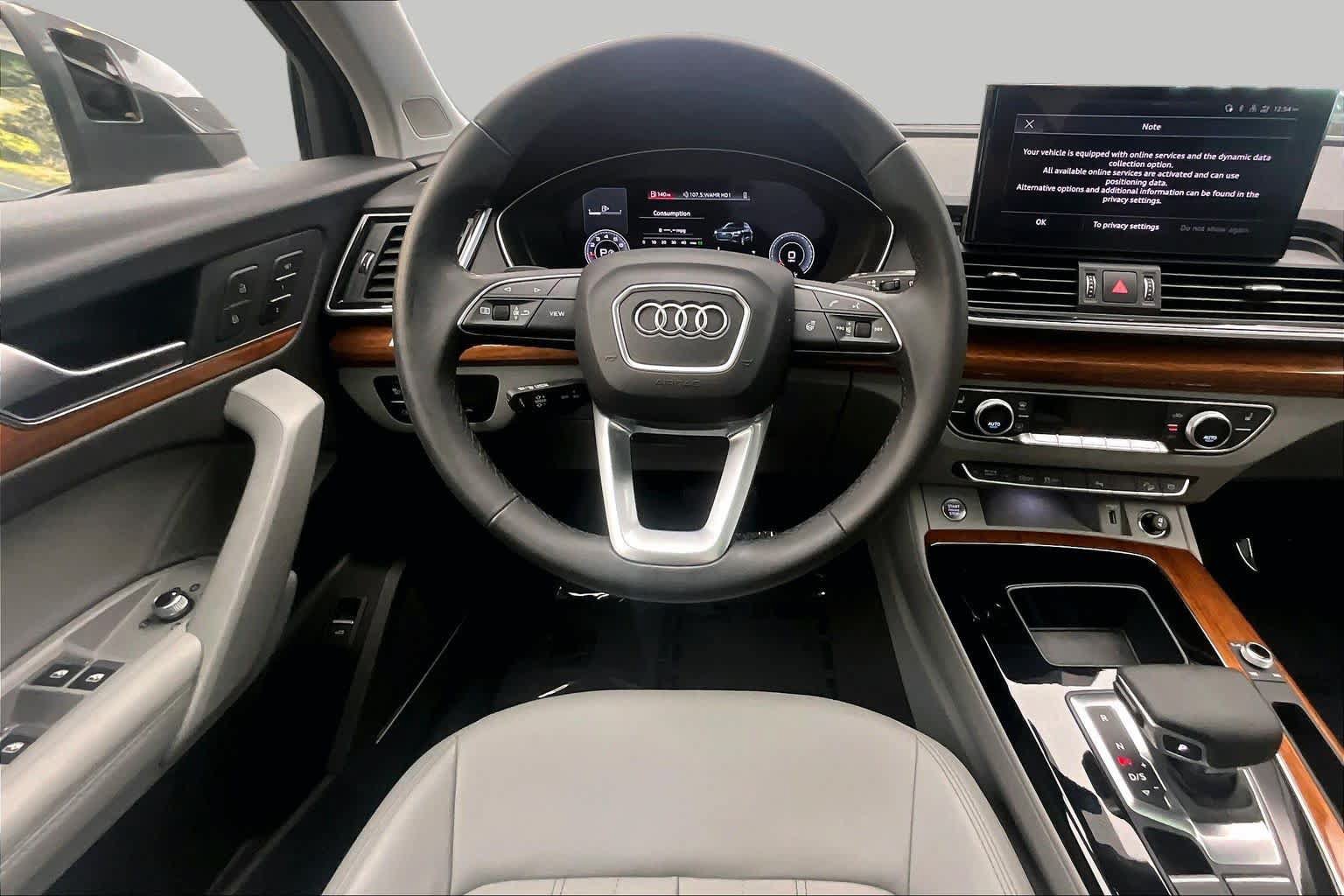 Used 2023 Audi Q5 2.0T Premium Plus w/ Premium Plus Package AWD/4WD image 6