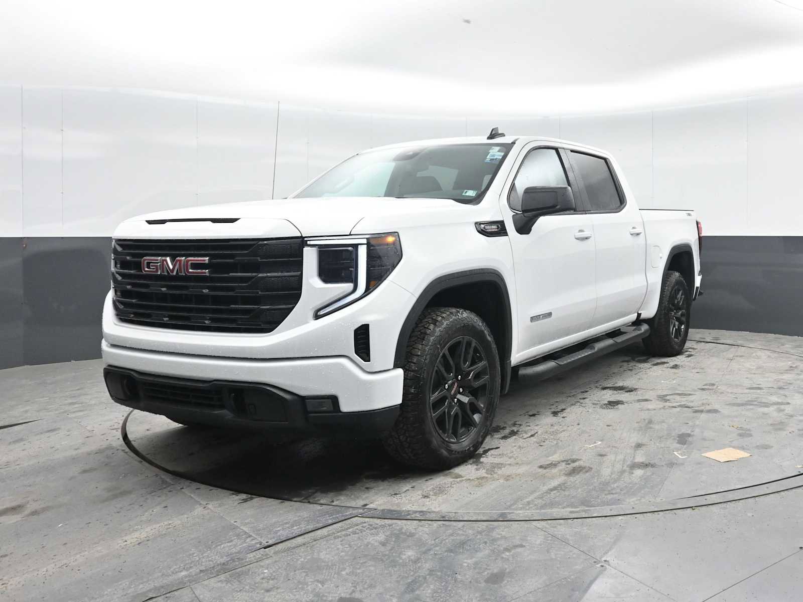 New 2026 GMC Sierra 1500 Elevation AWD/4WD image 4
